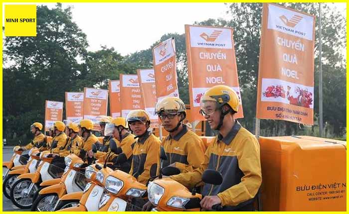 tại sao nên may áo khoác đồng phục