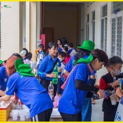 áo thun đồng phục hôi sinh viên việt nam màu xanh bích at174