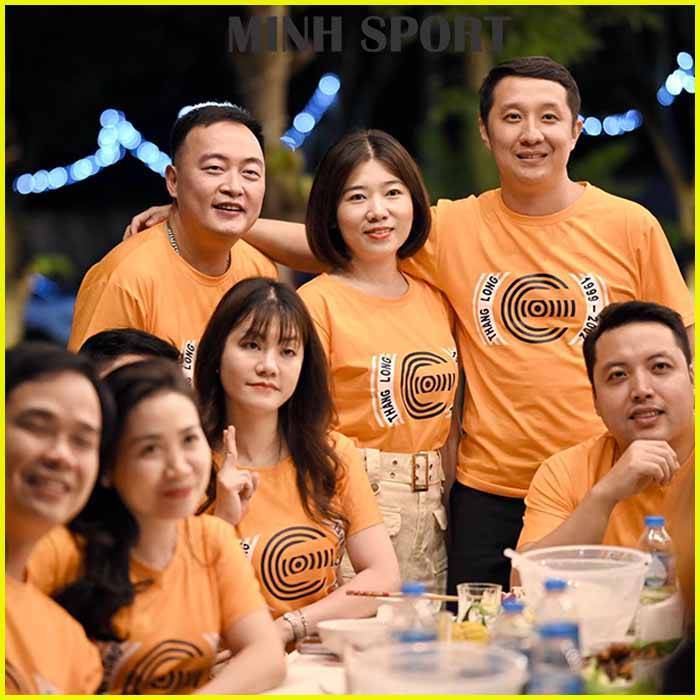 đồng phục đi biển áo thun team building cho công ty