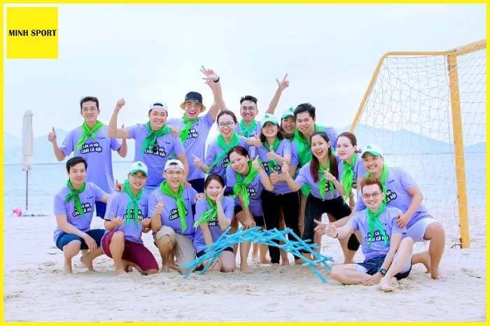 áo đồng phục team building đi biển đẹp cho công ty