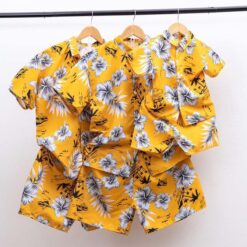 bộ quần áo đồng phục đi biển cho gia đình nhóm công ty màu vàng đậm