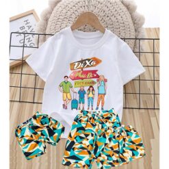 mẫu quần áo đồng phục đi biển đẹp cho gia đình
