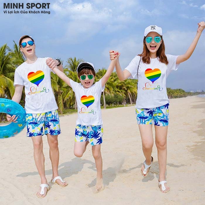 quần áo đồng phục đi biển cho gia đình đẹp nhất
