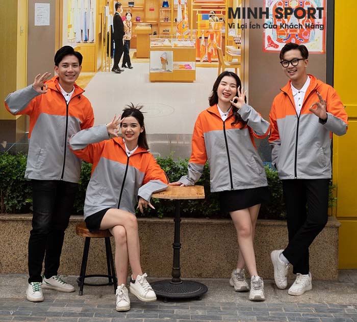xưởng may áo đồng phục theo yêu cầu