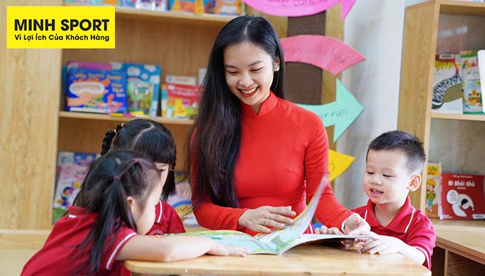 đồng phục giáo viên mầm non