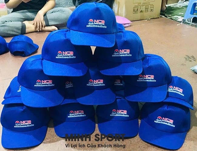 in nón theo yêu cầu