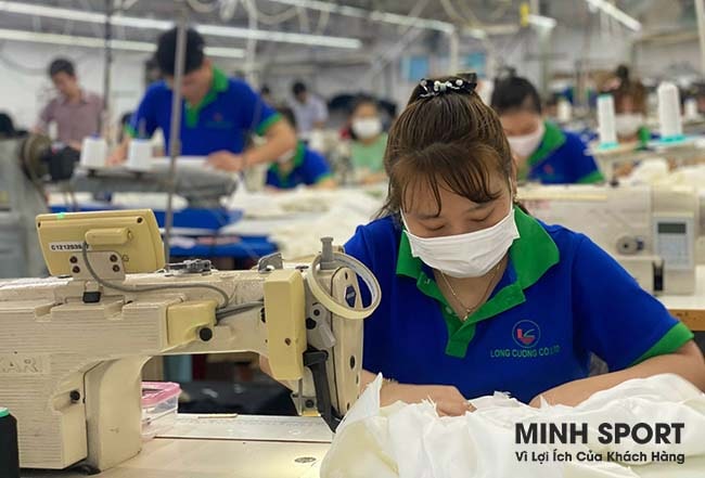 may áo thun đồng phục công nhân