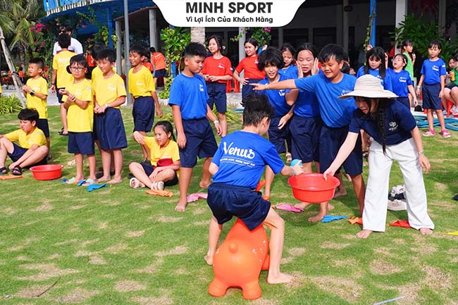 in áo thun cắm trại hè cho bé