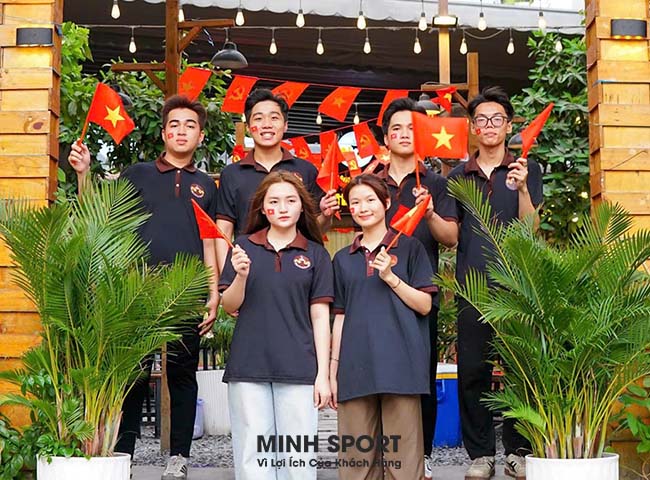 may áo thun đồng phục số lượng ít