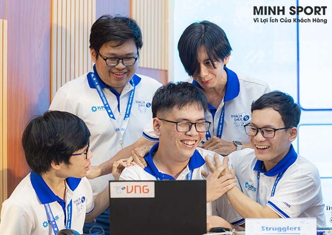 may áo thun đồng phục số lượng ít