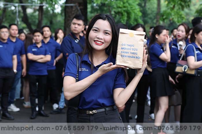 những sai lầm khi đặt áo đồng phục