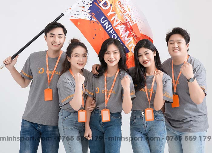 áo thun đồng phục cổ tròn