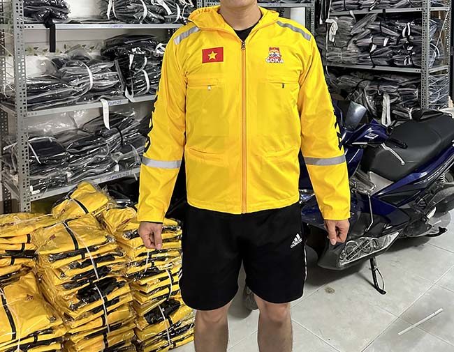 đơn hàng 155 áo khoác đồng phục công ty goka
