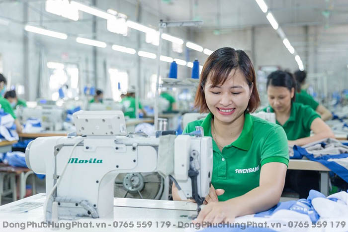 may áo thun đồng phục công nhân giá rẻ