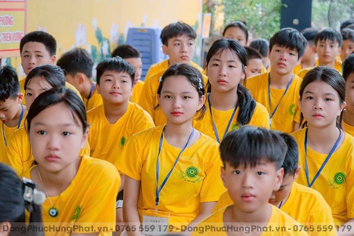 áo đồng phục khóa tu mùa hè