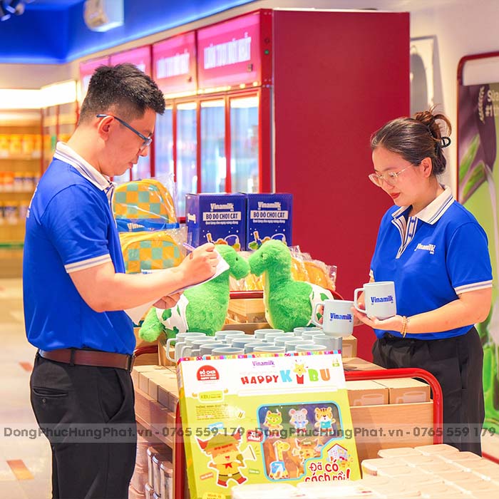 áo polo đồng phục nhân viên bán hàng sữa màu Xanh bích