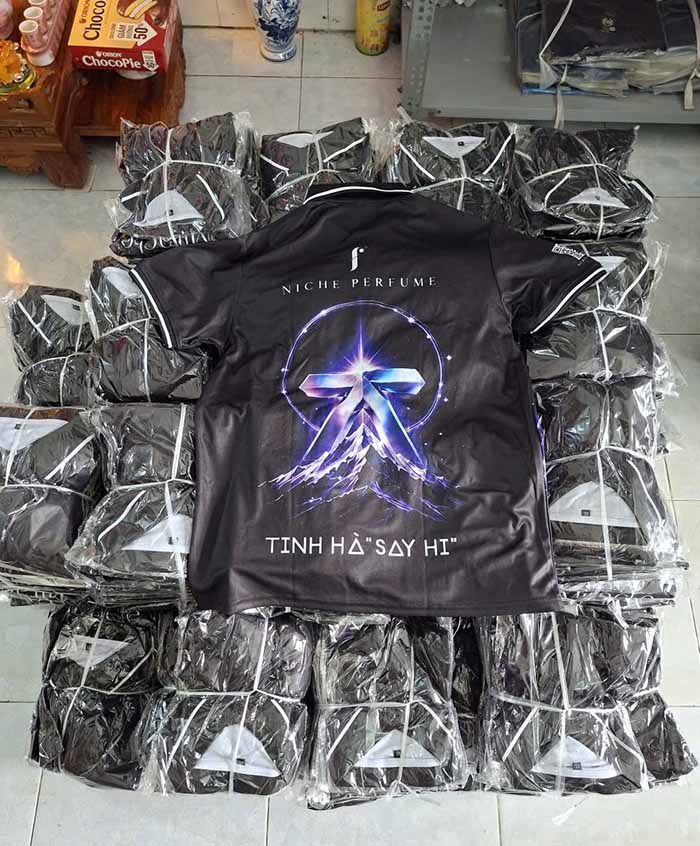 520 áo thun quà tặng Tinh Hà Say Hi in 3D