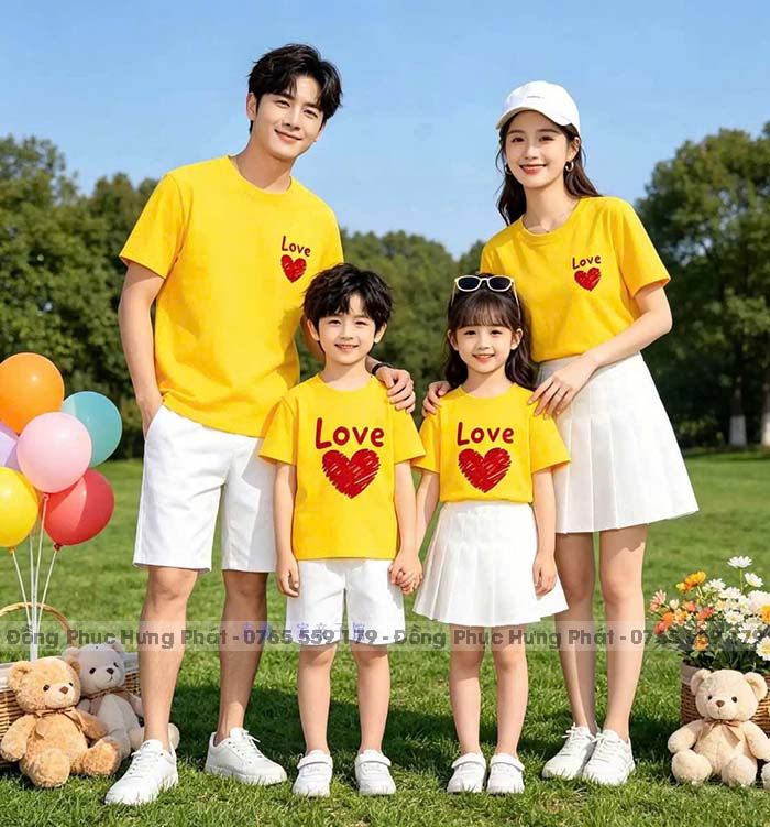 đồng phục gia đình màu vàng