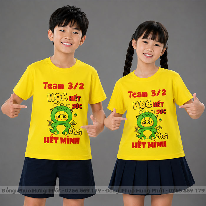 áo lớp màu vàng