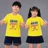áo lớp màu vàng