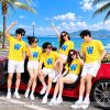 áo thun đồng phục team building in chữ W màu vàng