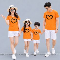 áo thun gia đình màu cam in hình trái tim